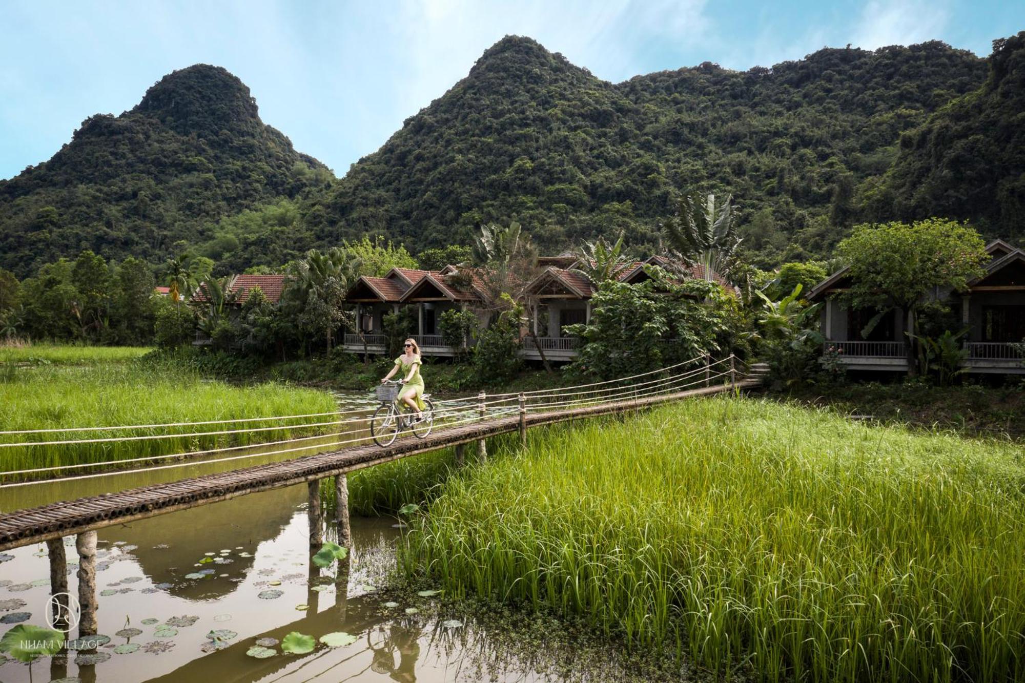 Nham Village Resort นิญบิ่ญ ภายนอก รูปภาพ