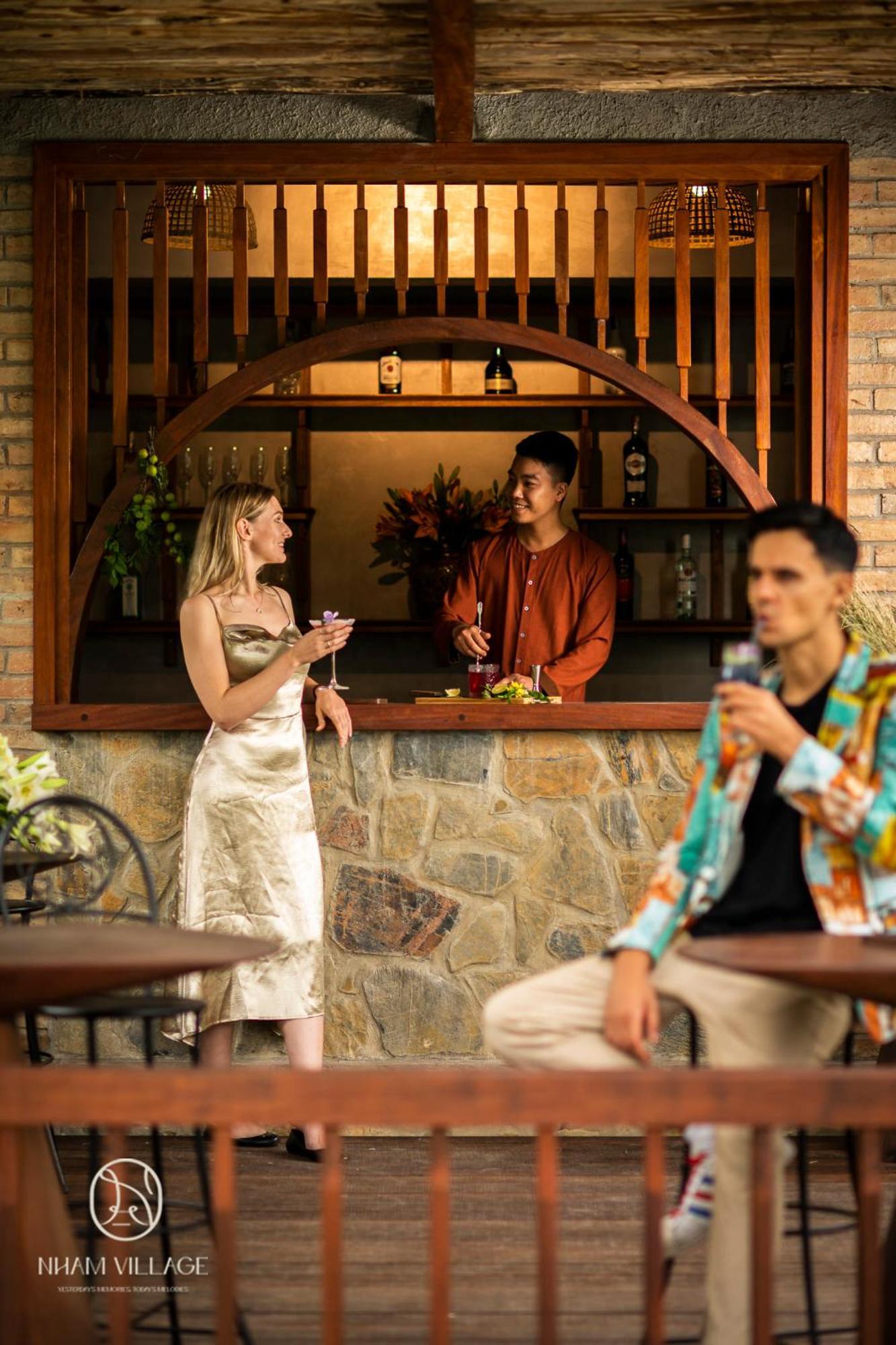 Nham Village Resort นิญบิ่ญ ภายนอก รูปภาพ